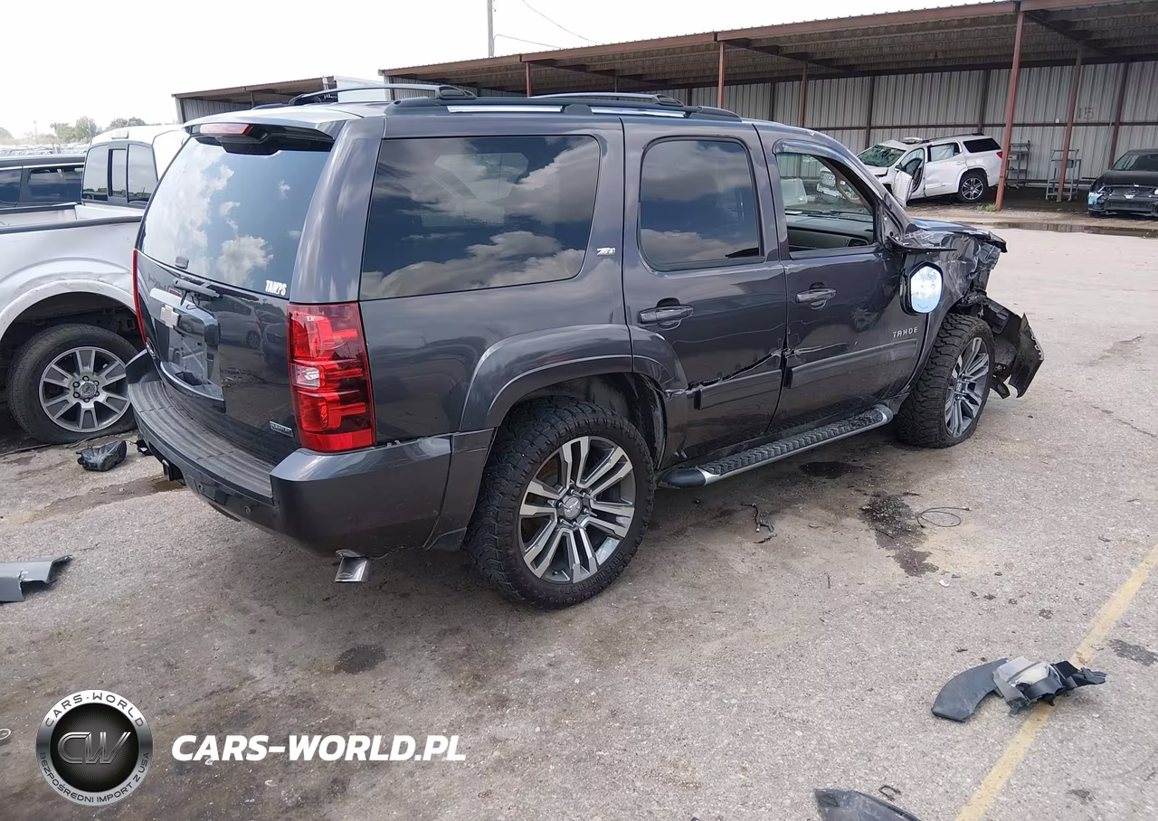 2011 Chevrolet Tahoe Lt VIN:1GNSCBE04BR263067 - 4