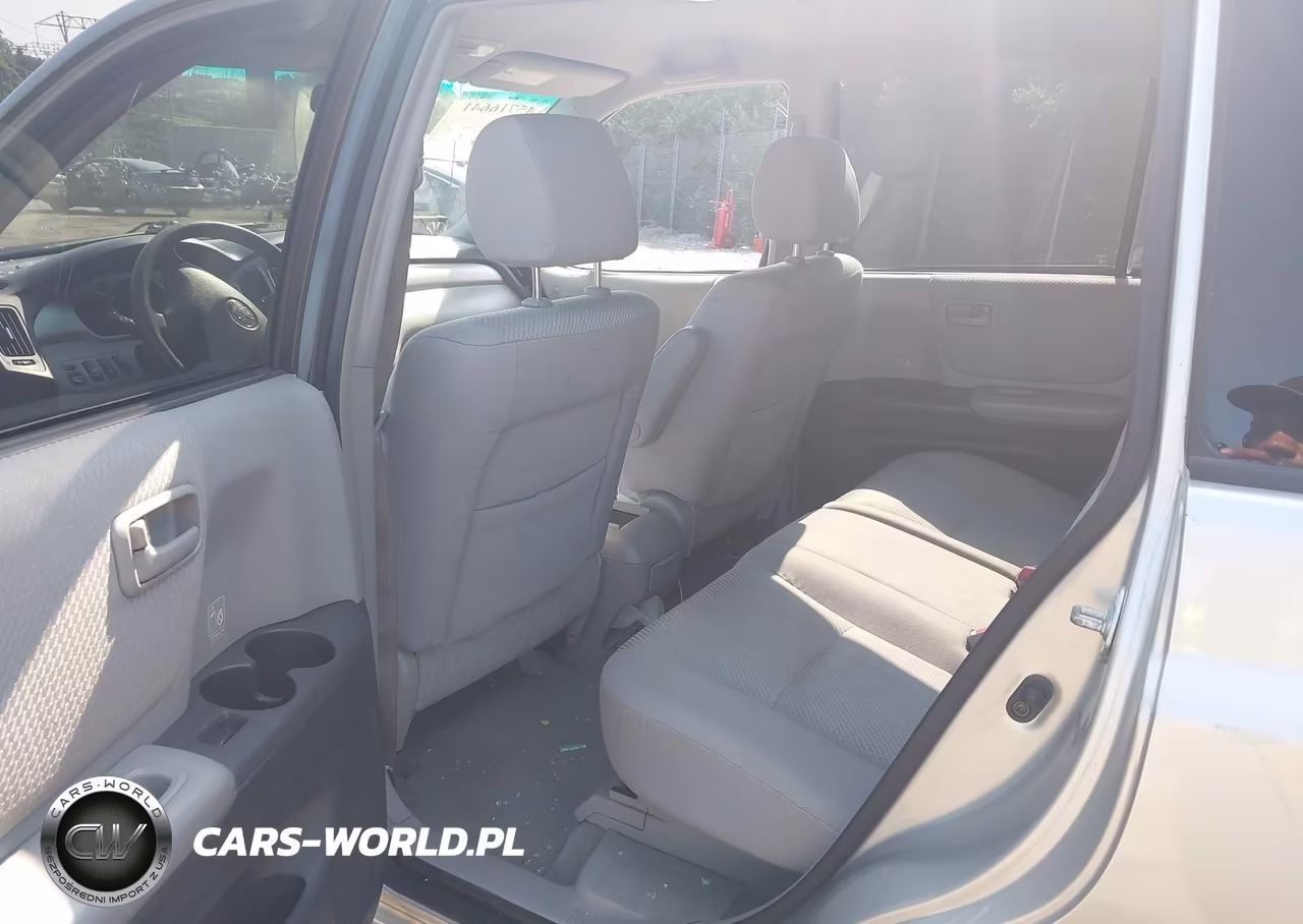 2005 Toyota Highlander V6 VIN:JTEEP21A150116301 - 8