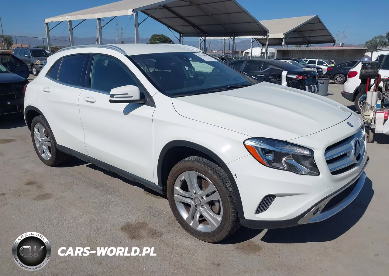 2016 Mercedes-Benz Gla 250 4Matic – zdjęcie 1 z 16
