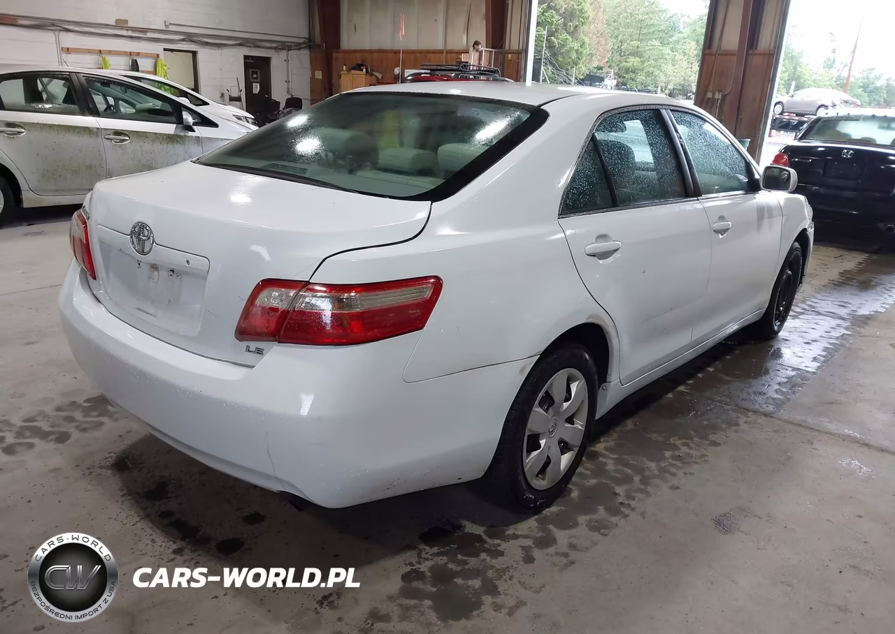 2009 Toyota Camry Le VIN:4T1BE46K59U918452 - 4