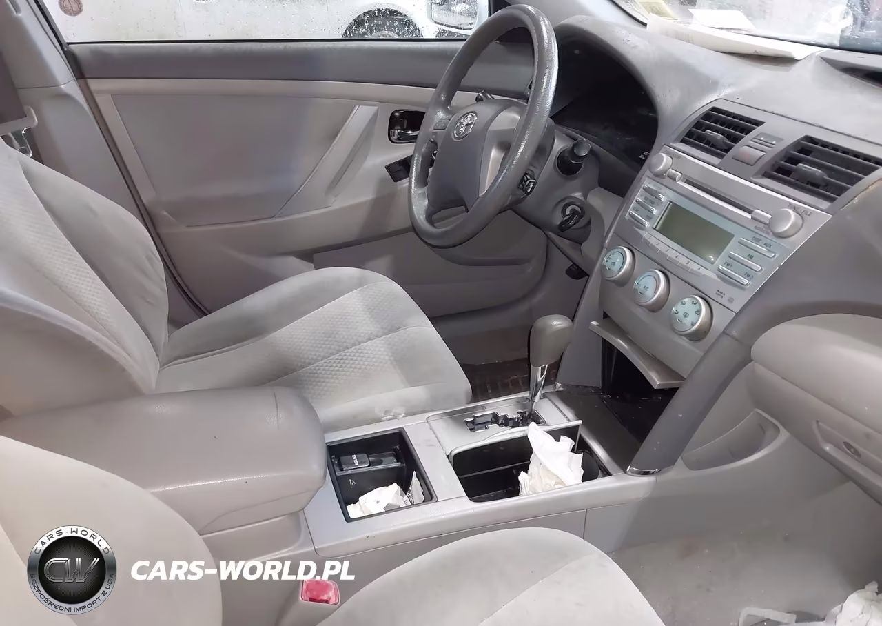 2009 Toyota Camry Le VIN:4T1BE46K59U918452 - 5