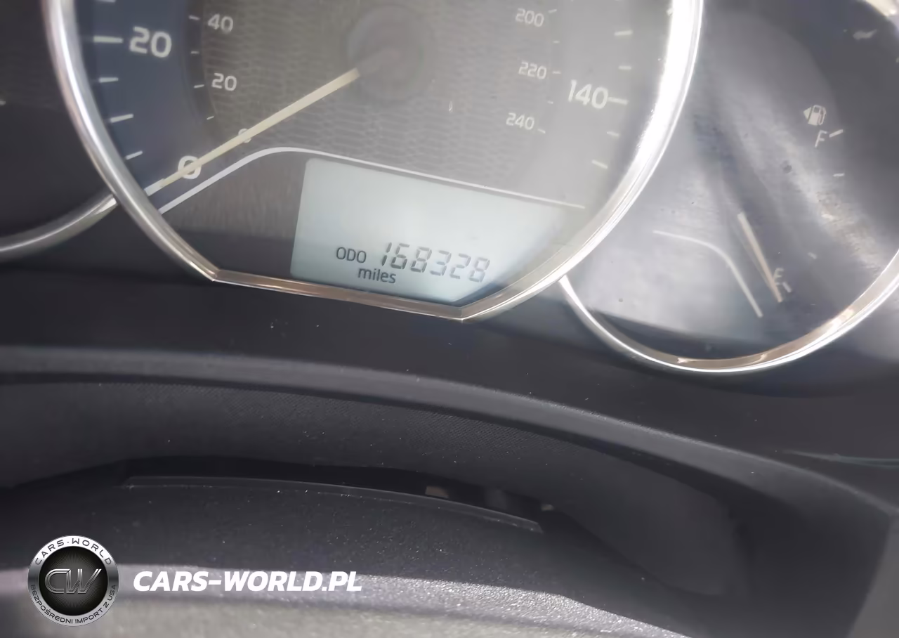 2015 Toyota Corolla Le VIN:2T1BURHE5FC426198 - 14