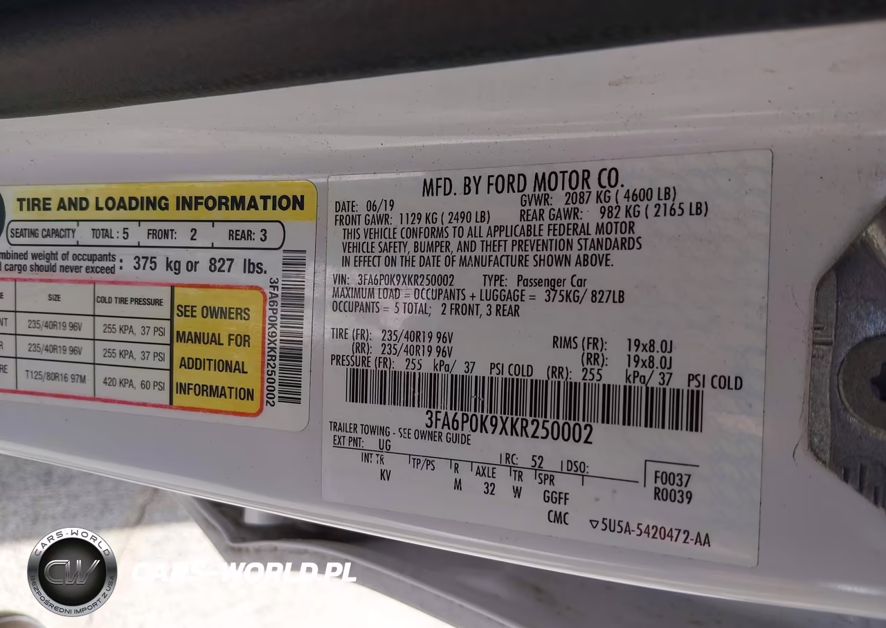 2019 Ford Fusion Titanium VIN:3FA6P0K9XKR250002 - 9