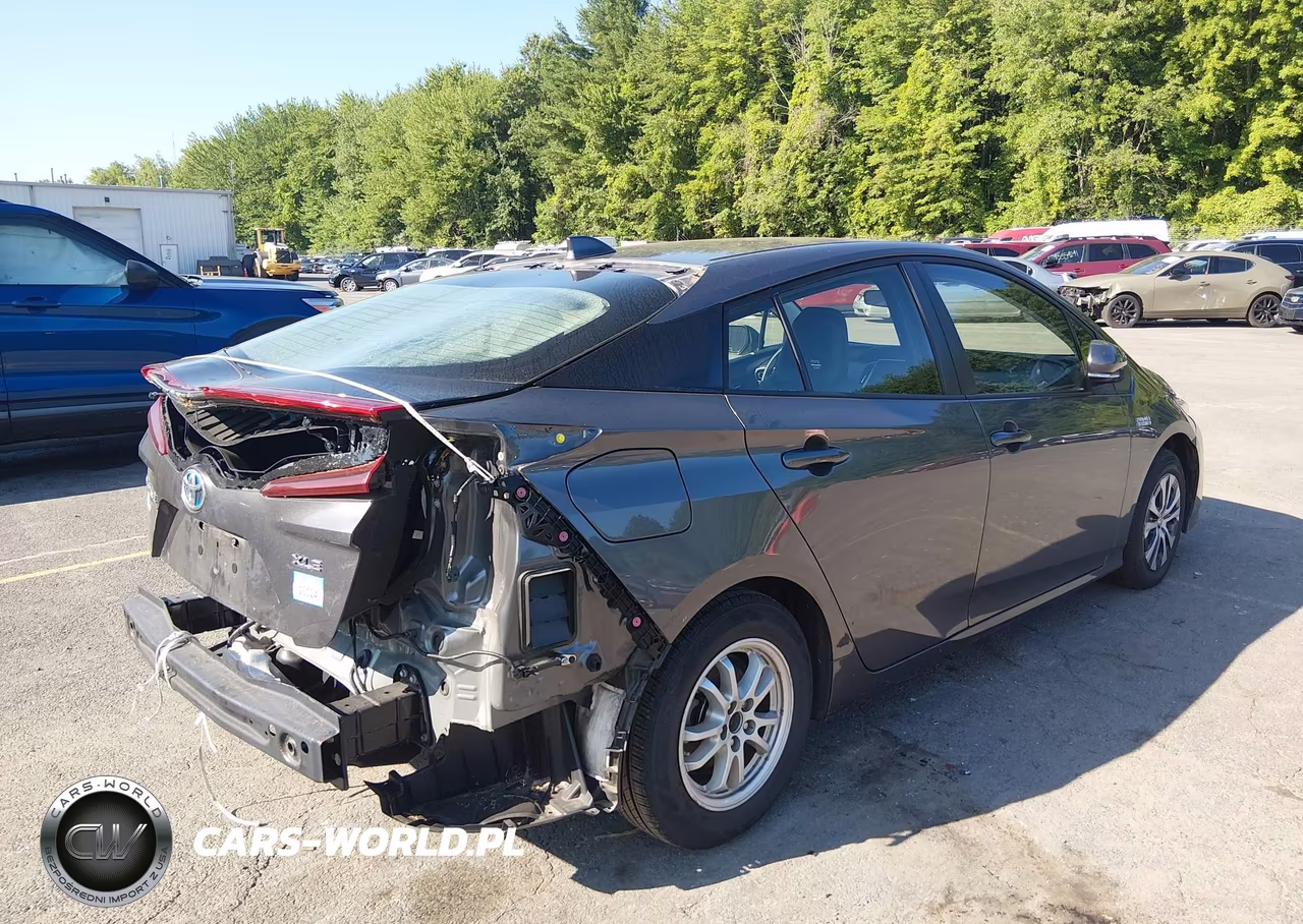 2021 Toyota Prius Prime Xle VIN:JTDKAMFP5M3184096 - 4