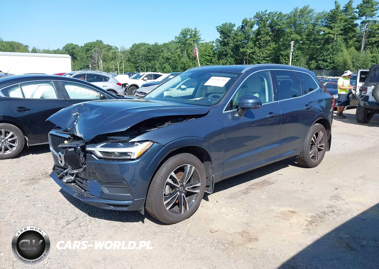 2020 Volvo Xc60 T5 Momentum VIN:YV4102RK0L1601537 - 2