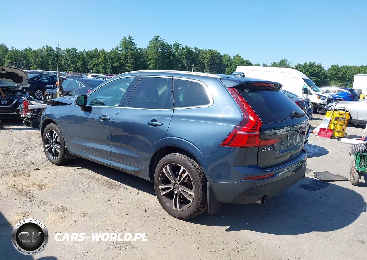 2020 Volvo Xc60 T5 Momentum VIN:YV4102RK0L1601537 - 3