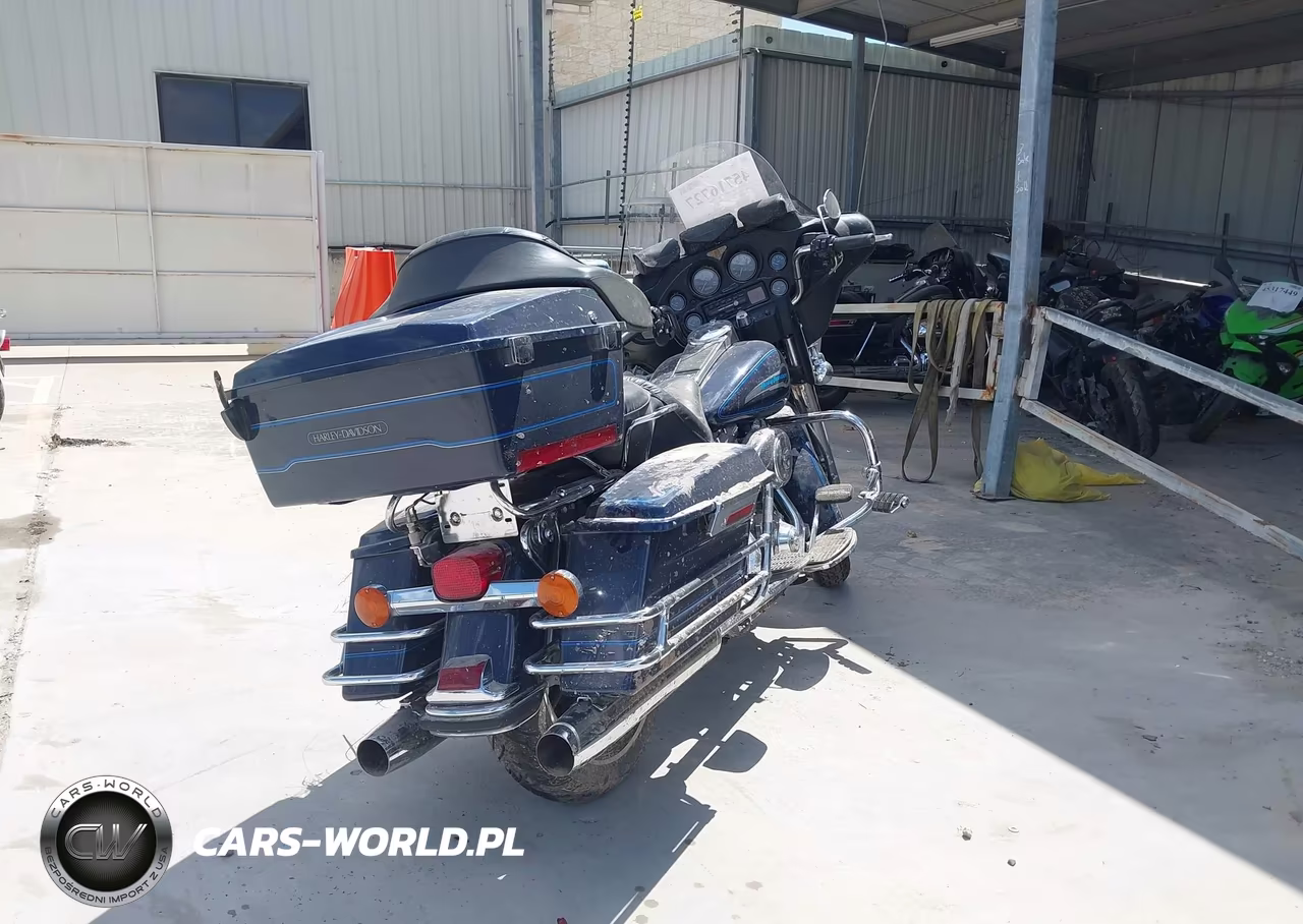 2003 Harley-Davidson Flhtci Shrine VIN:1HD1FKW1X3Y636024 - 4
