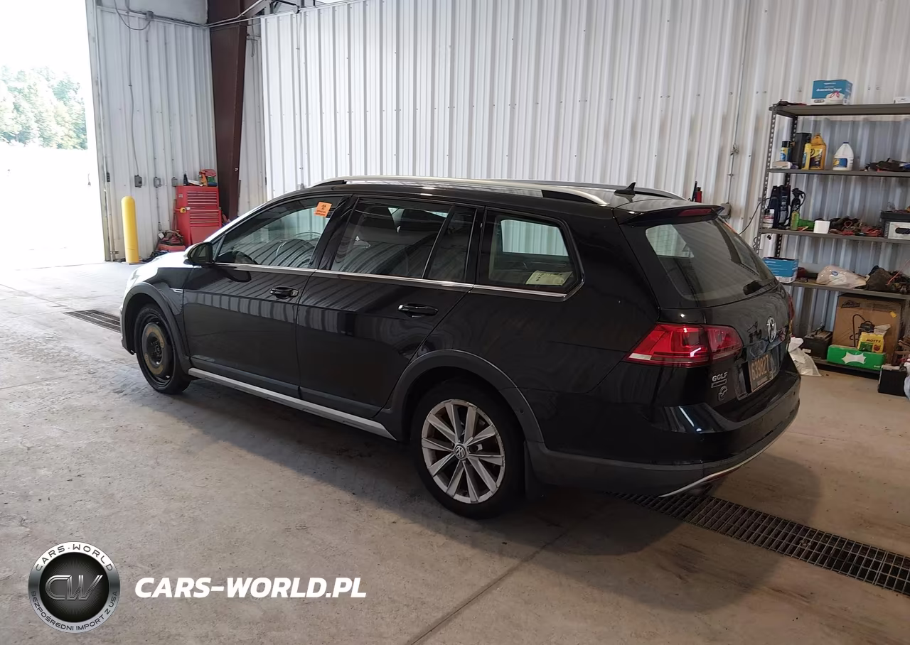 2017 Volkswagen Golf Alltrack VIN:3VWH17AU0HM512163 - 3