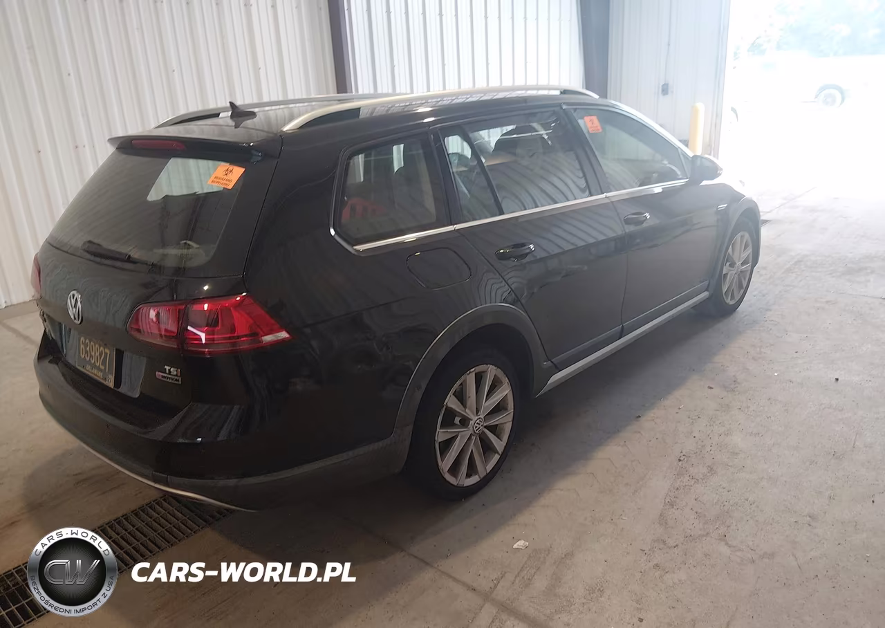 2017 Volkswagen Golf Alltrack VIN:3VWH17AU0HM512163 - 4