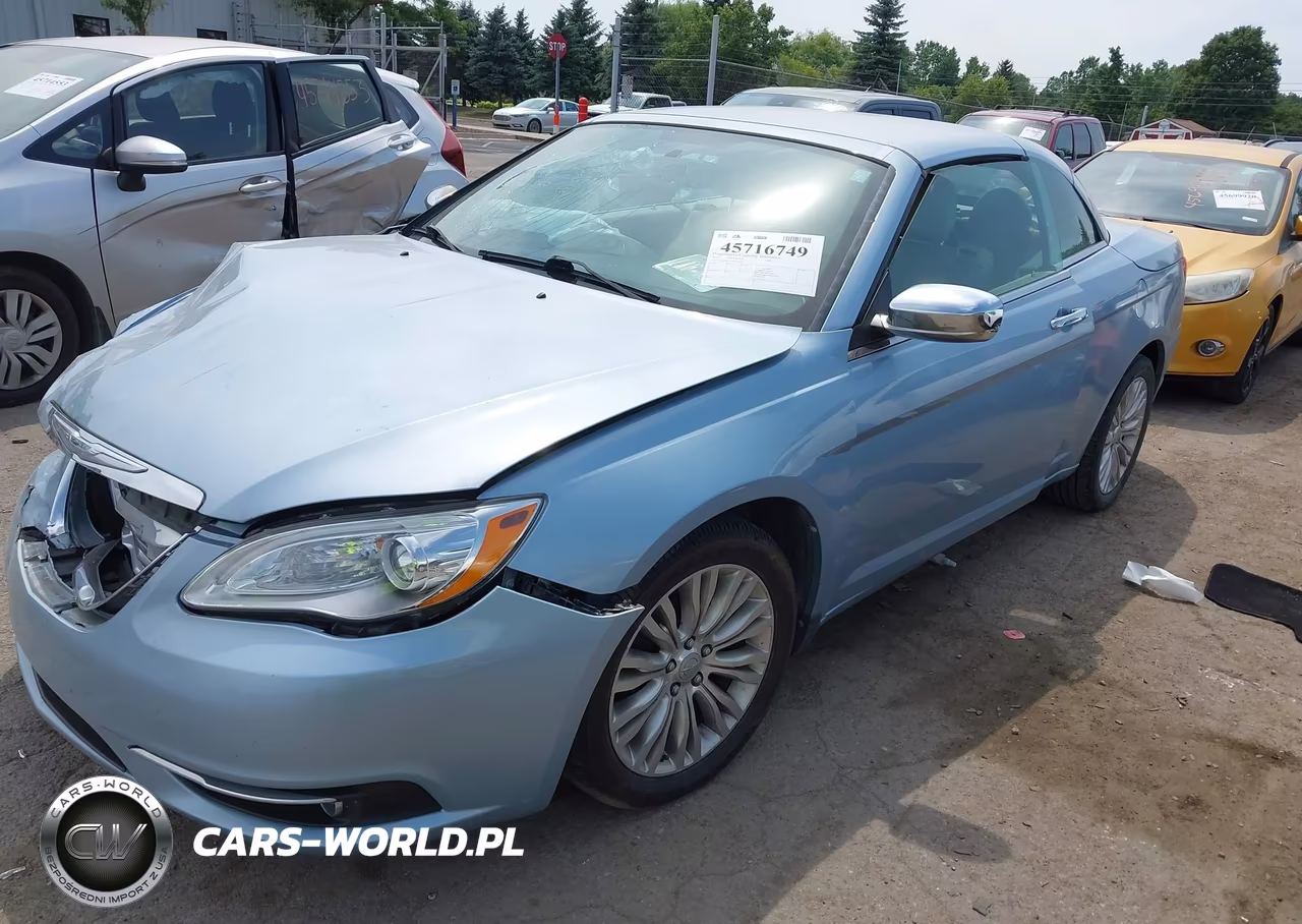2013 Chrysler 200 Limited VIN:1C3BCBFGXDN755556 - 2