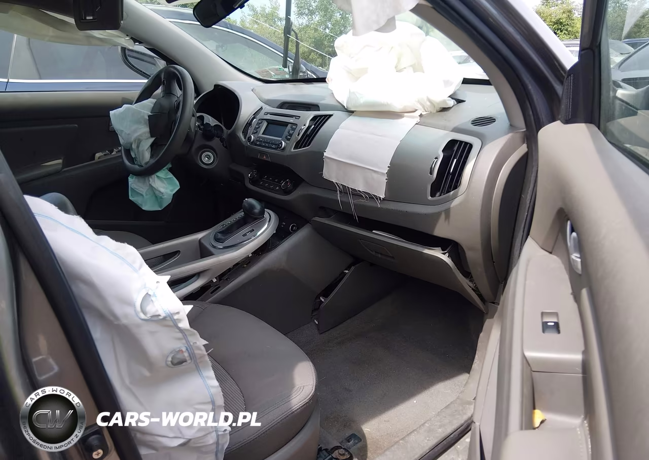 2015 Kia Sportage Lx VIN:KNDPBCAC1F7770419 - 5