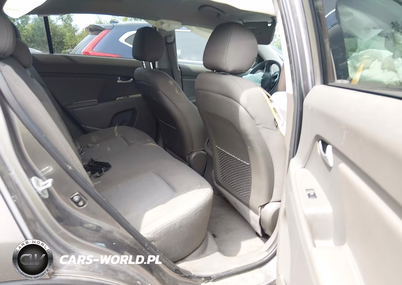 2015 Kia Sportage Lx VIN:KNDPBCAC1F7770419 - 8