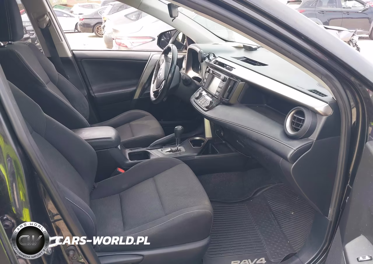 2018 Toyota Rav4 Hybrid Xle VIN:JTMRJREV2JD178158 - 5