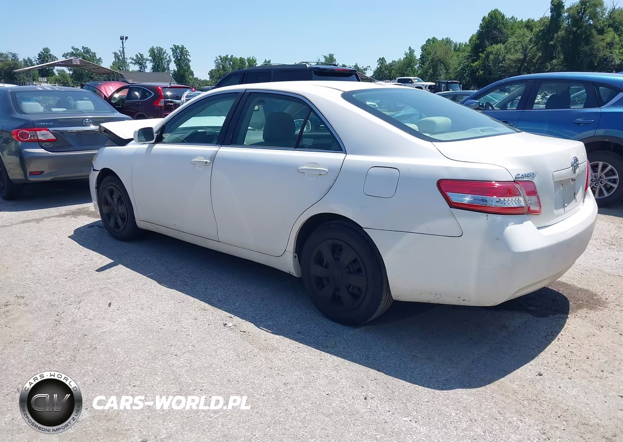 2011 Toyota Camry VIN:4T1BF3EK8BU751647 - 3