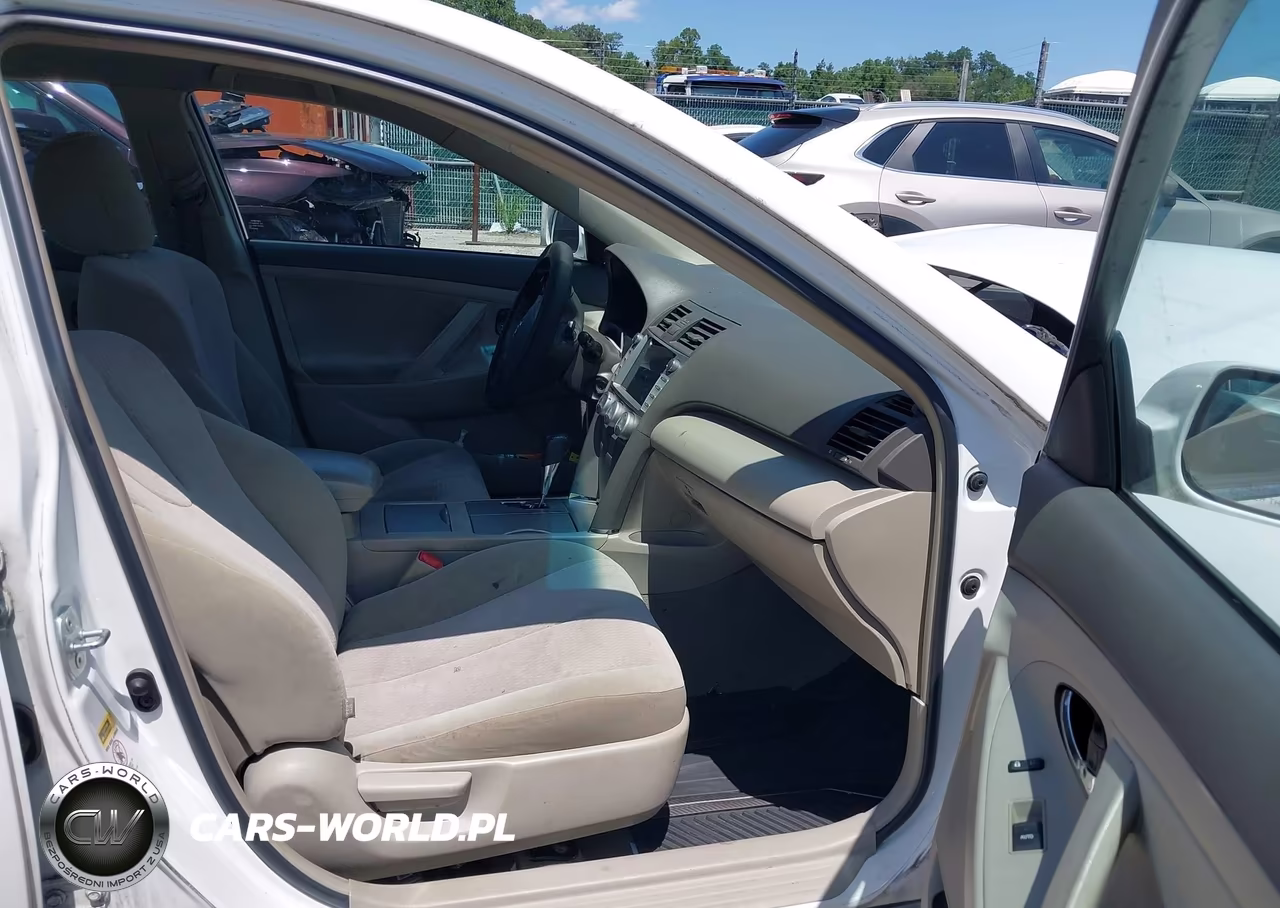 2011 Toyota Camry VIN:4T1BF3EK8BU751647 - 5