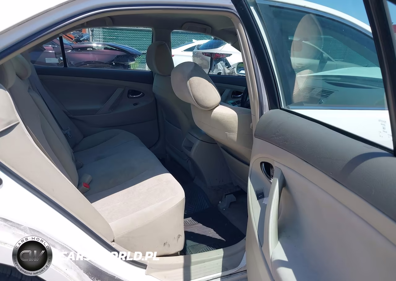 2011 Toyota Camry VIN:4T1BF3EK8BU751647 - 8
