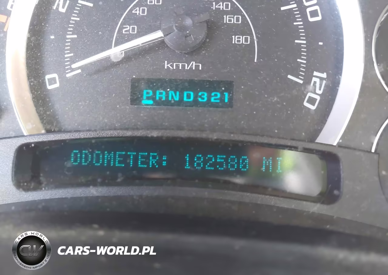 2005 Cadillac Escalade Standard VIN:1GYEK63N05R102471 - 7