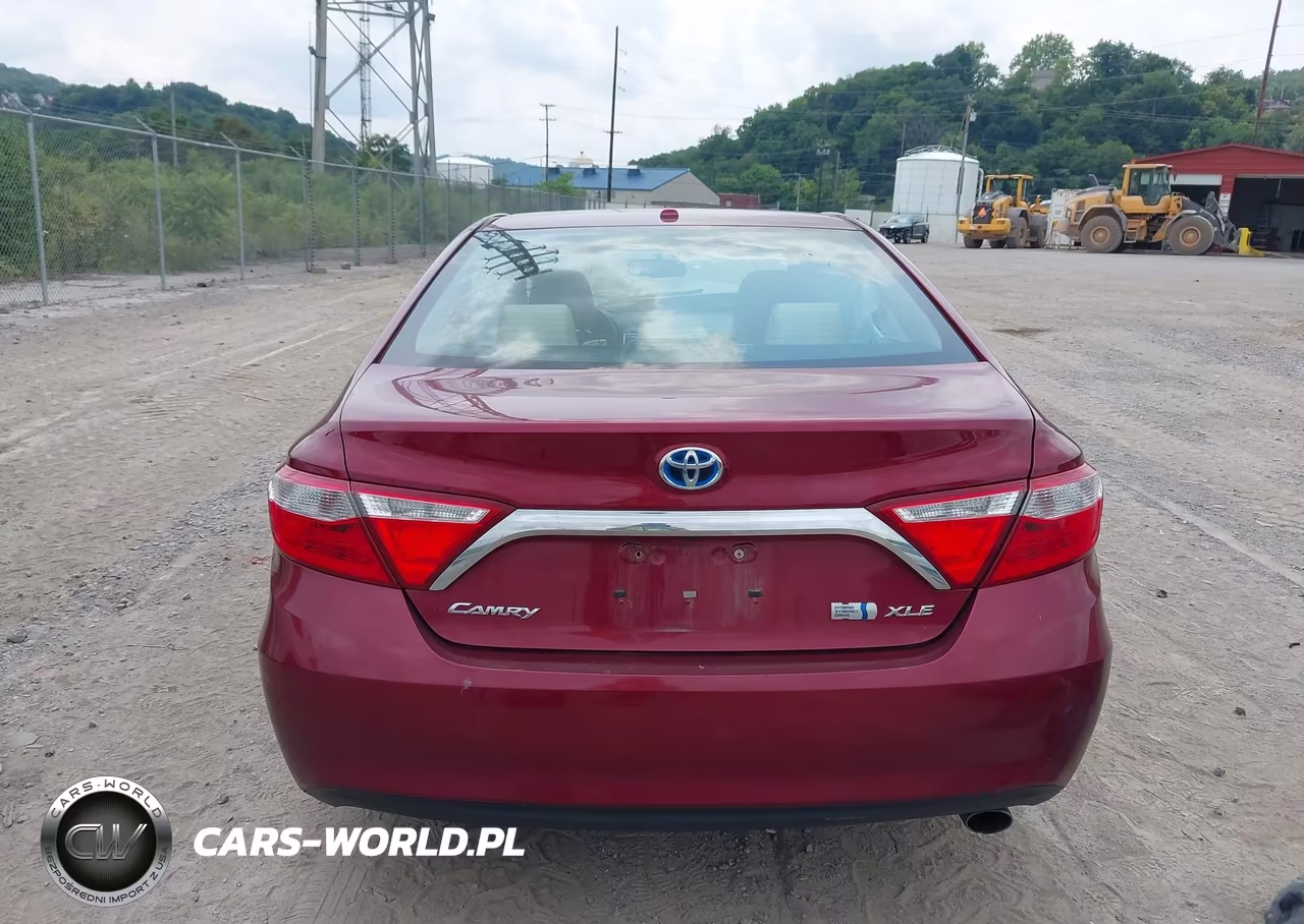 2016 Toyota Camry Hybrid Xle VIN:4T1BD1FK1GU190837 - 17