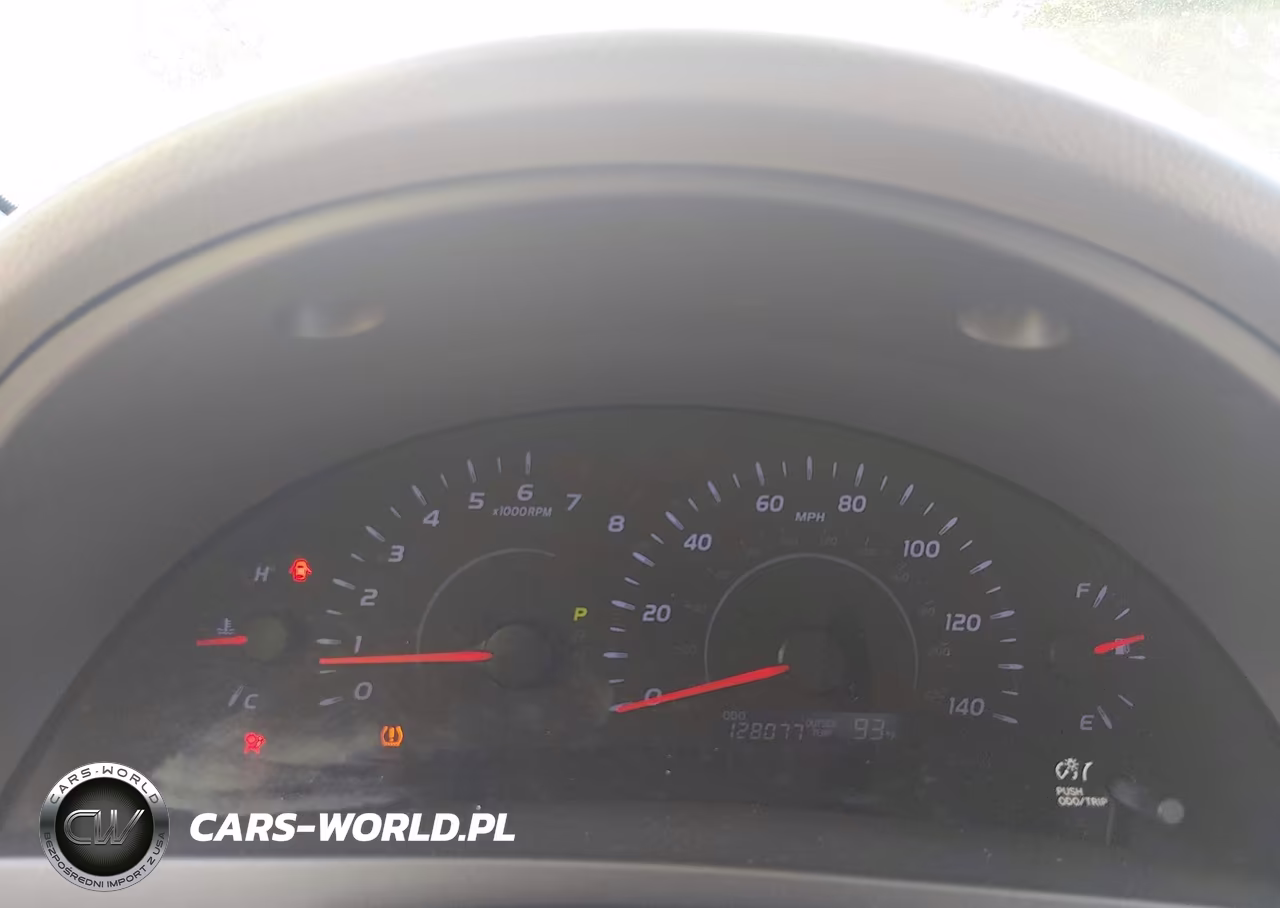 2010 Toyota Camry Le VIN:4T1BF3EK6AU108597 - 12