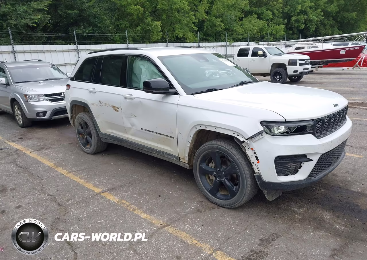 2023 Jeep Grand Cherokee Altitude 4X4