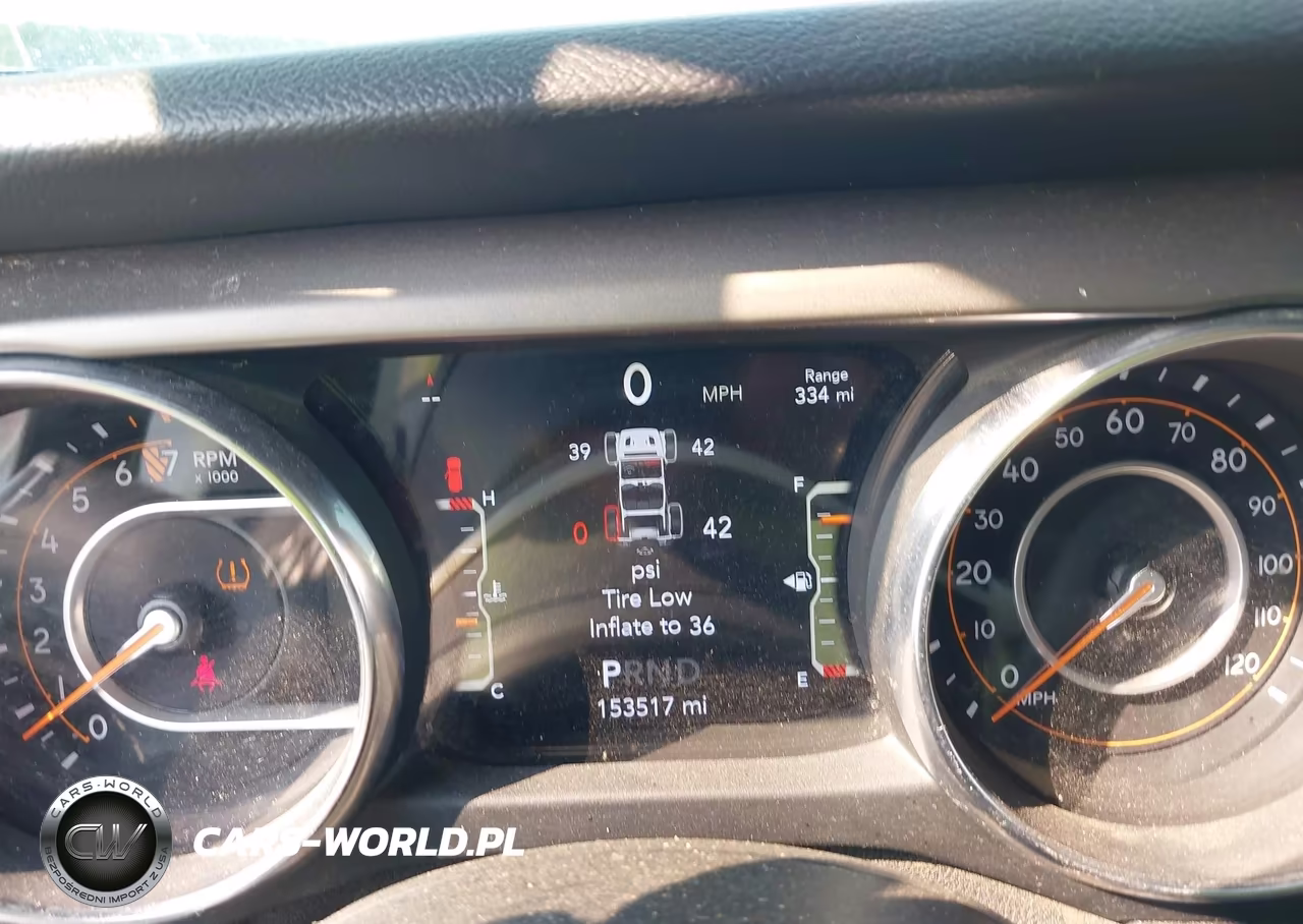 2020 Jeep Wrangler Unlimited Sport S 4X4 VIN:1C4HJXDG4LW323419 - 7