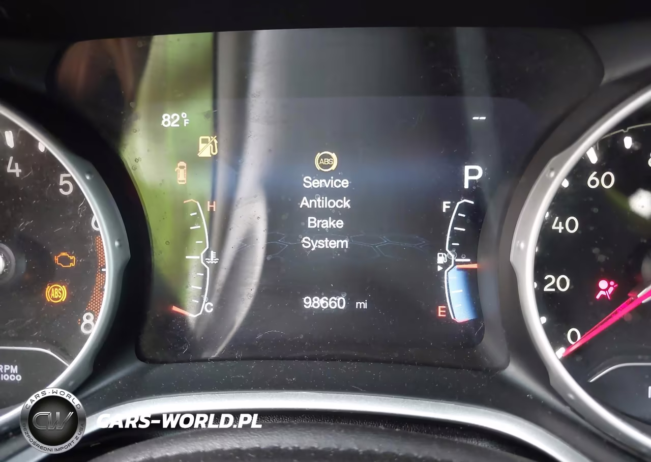 2018 Jeep Compass Latitude 4X4 VIN:3C4NJDBB4JT255926 - 7