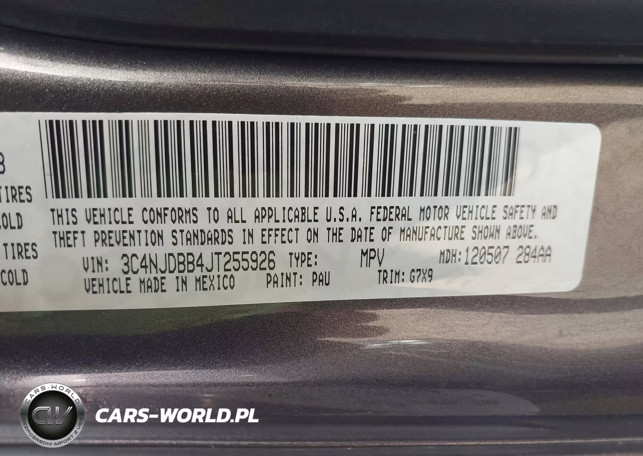 2018 Jeep Compass Latitude 4X4 VIN:3C4NJDBB4JT255926 - 9