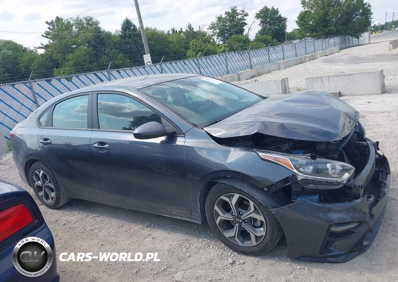 2021 Kia Forte Lxs VIN:3KPF24AD5ME414630 - 13