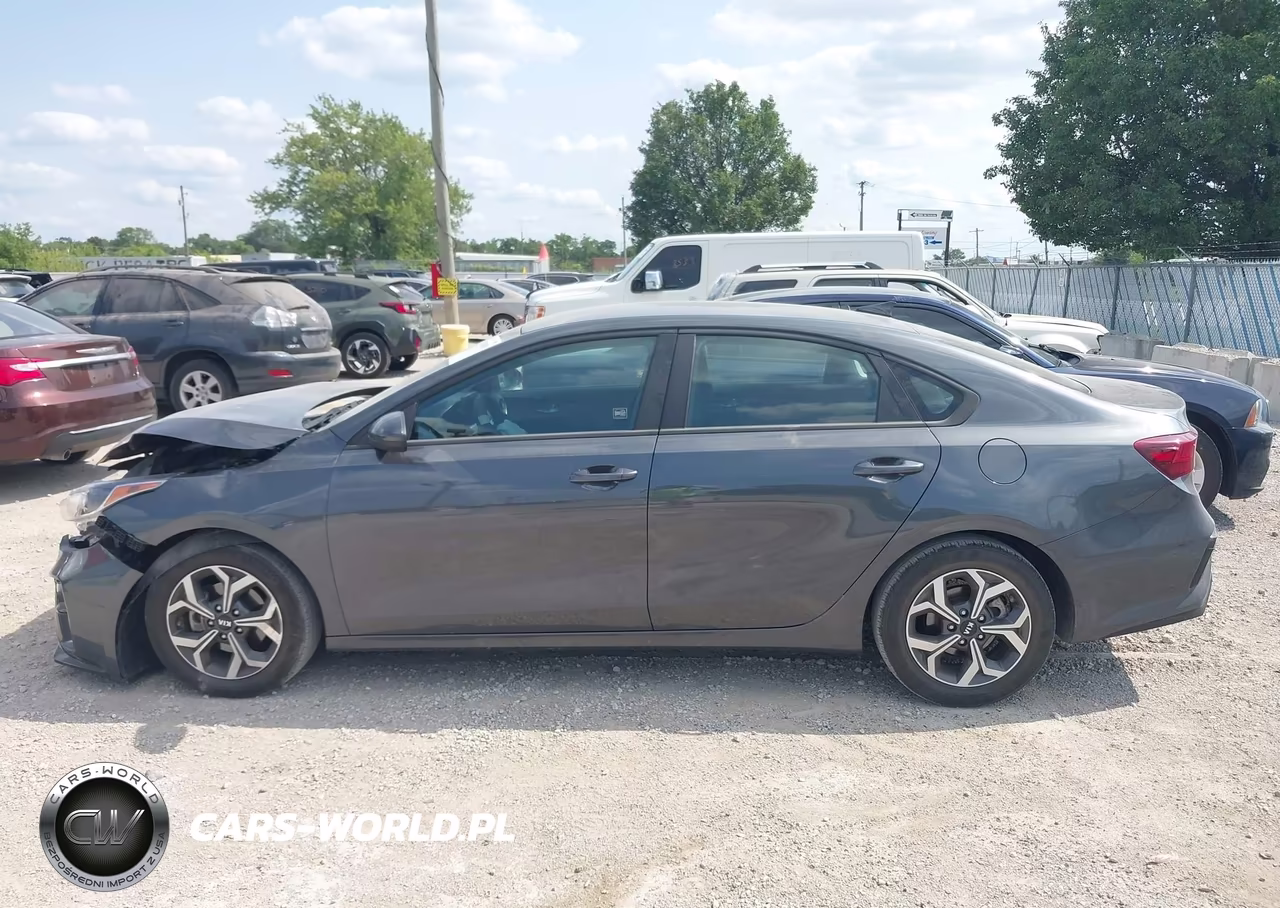 2021 Kia Forte Lxs VIN:3KPF24AD5ME414630 - 14