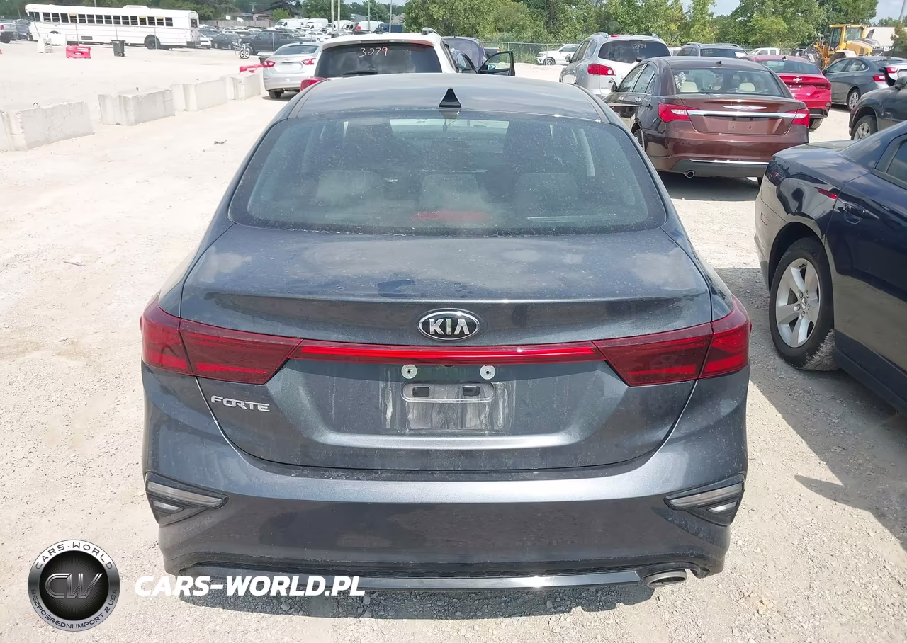 2021 Kia Forte Lxs VIN:3KPF24AD5ME414630 - 16