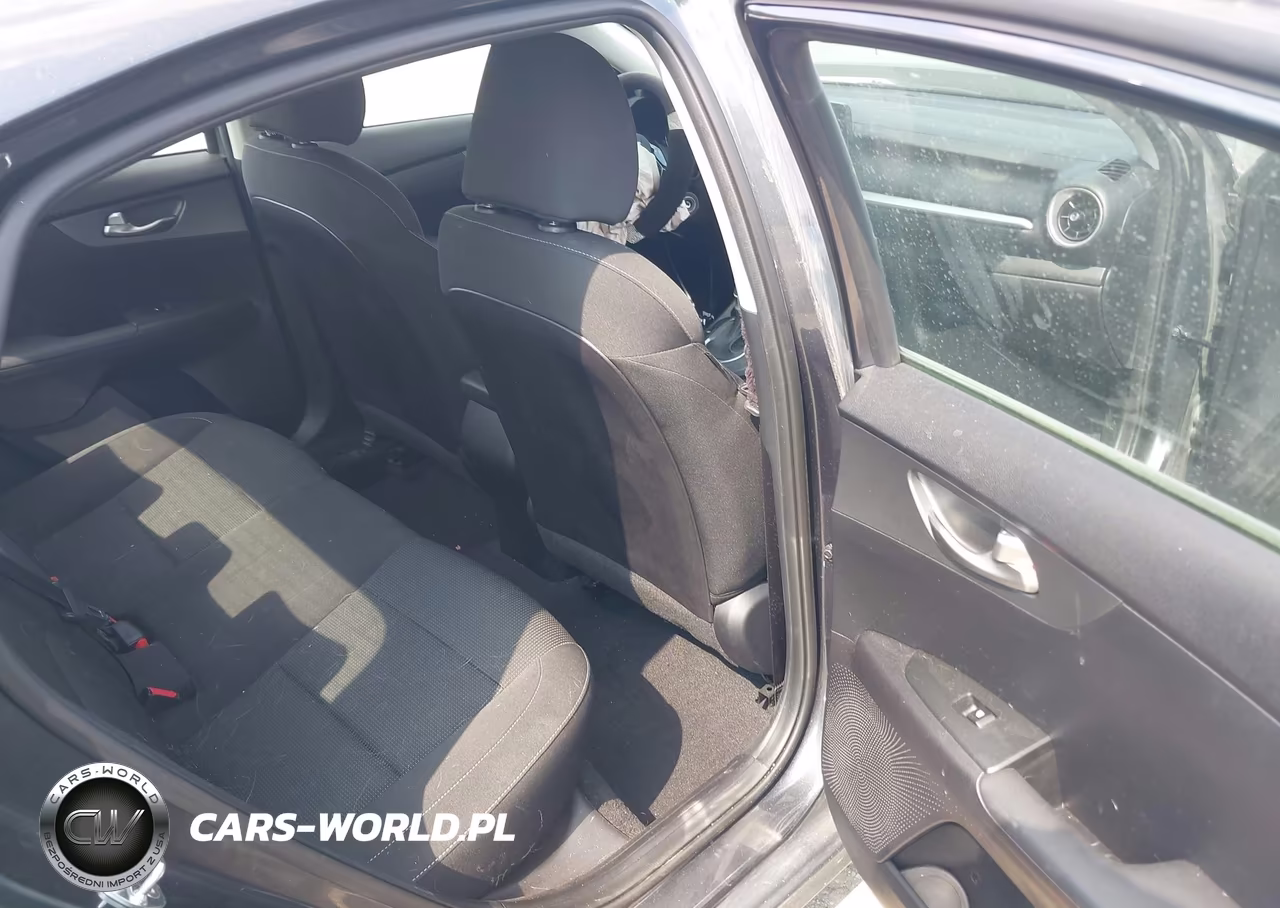2021 Kia Forte Lxs VIN:3KPF24AD5ME414630 - 8
