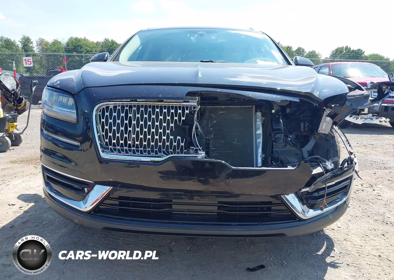 2020 Lincoln Nautilus Standard VIN:2LMPJ6J93LBL30567 - 6