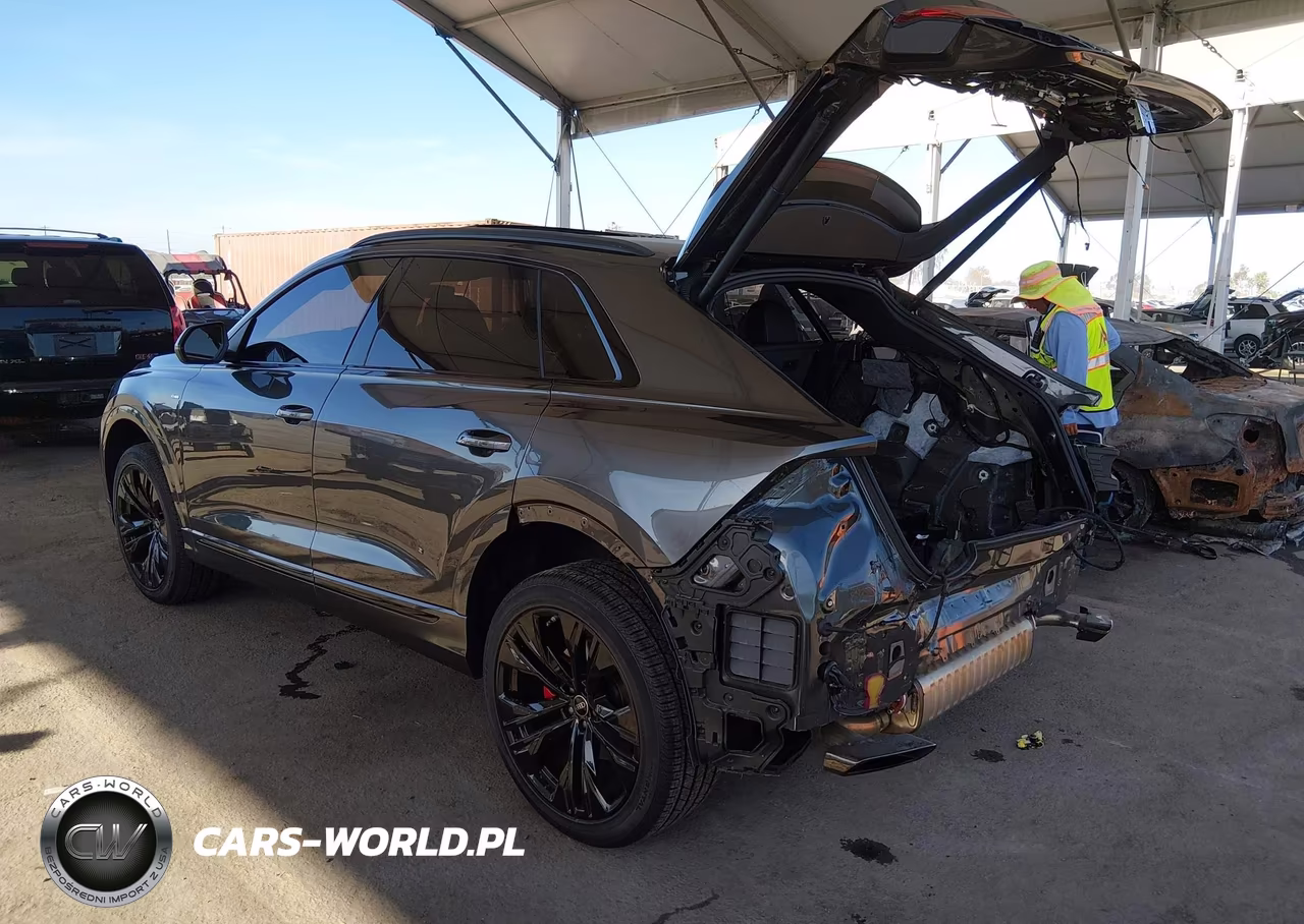 2025 Audi Q8 Premium Plus 55 Tfsi Quattro VIN:WA1EVBF10SD032603 - 3