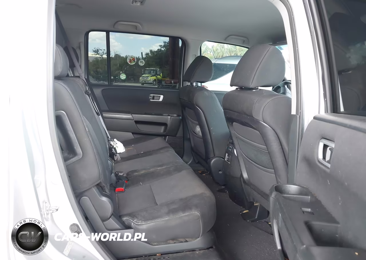 2010 Honda Pilot Lx VIN:5FNYF4H27AB008064 - 8