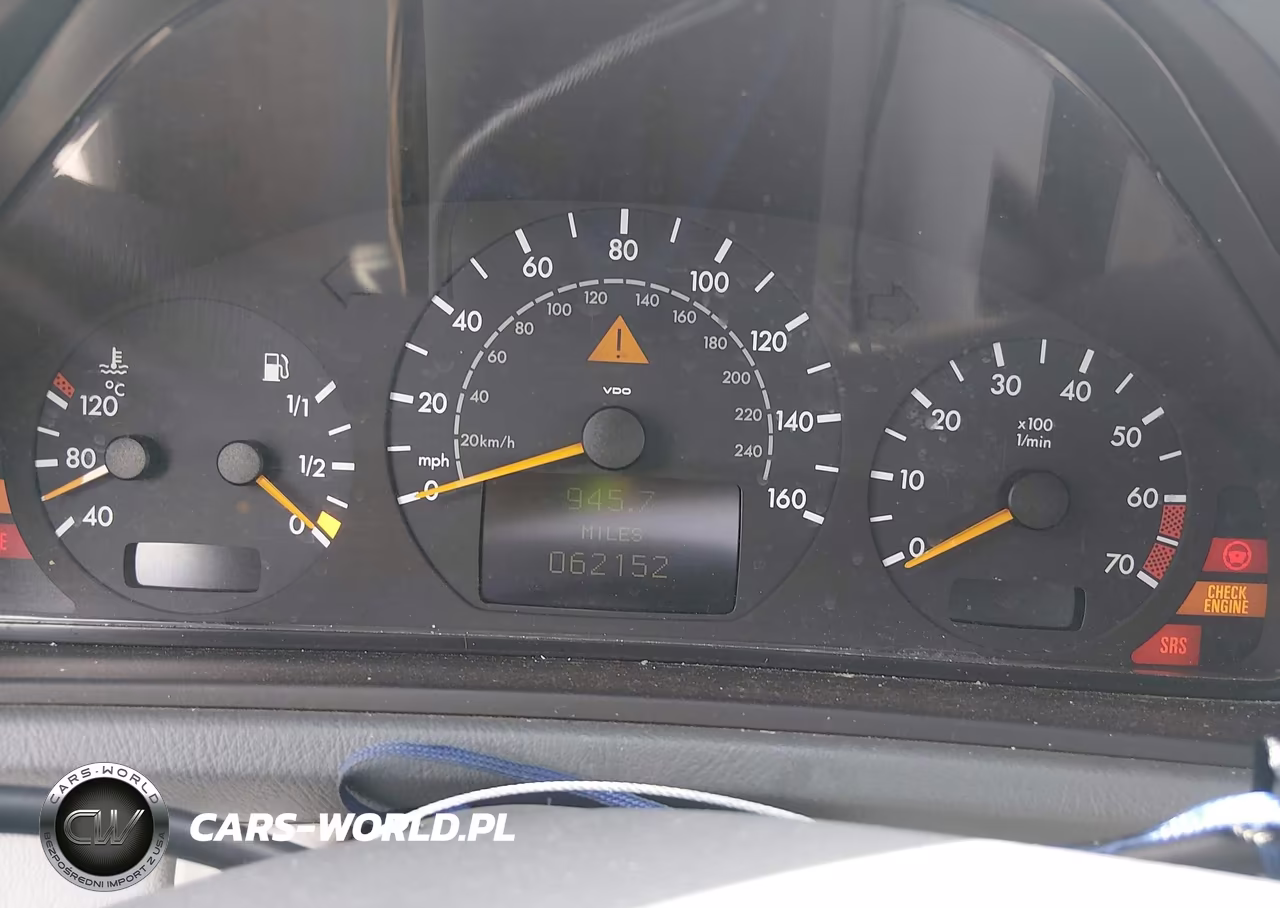 2003 Mercedes-Benz Clk 320 VIN:WDBLK65G03T130460 - 7