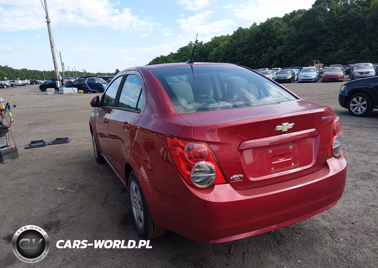 2014 Chevrolet Sonic Ls Auto VIN:1G1JA5SGXE4239749 - 3