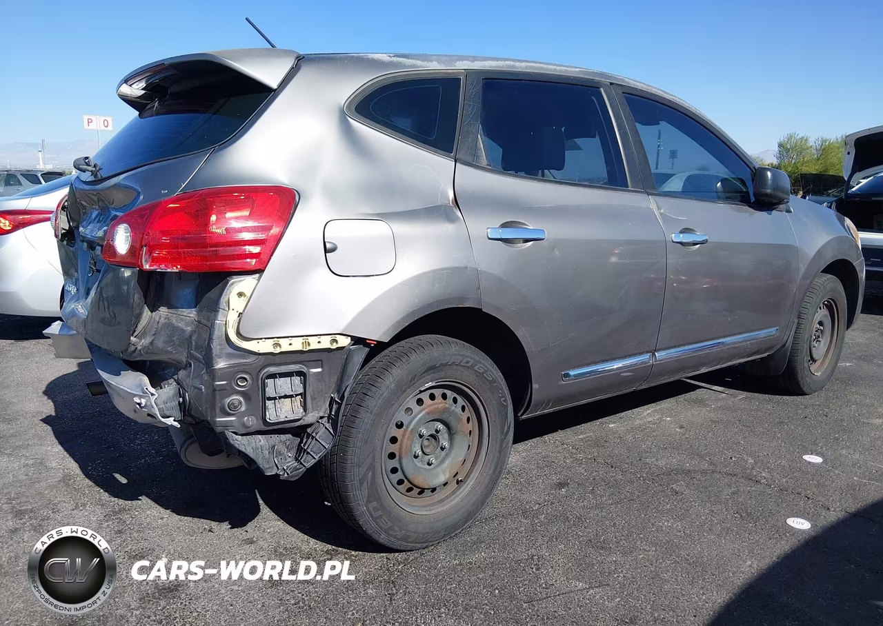 2011 Nissan Rogue S VIN:JN8AS5MT0BW561979 - 4