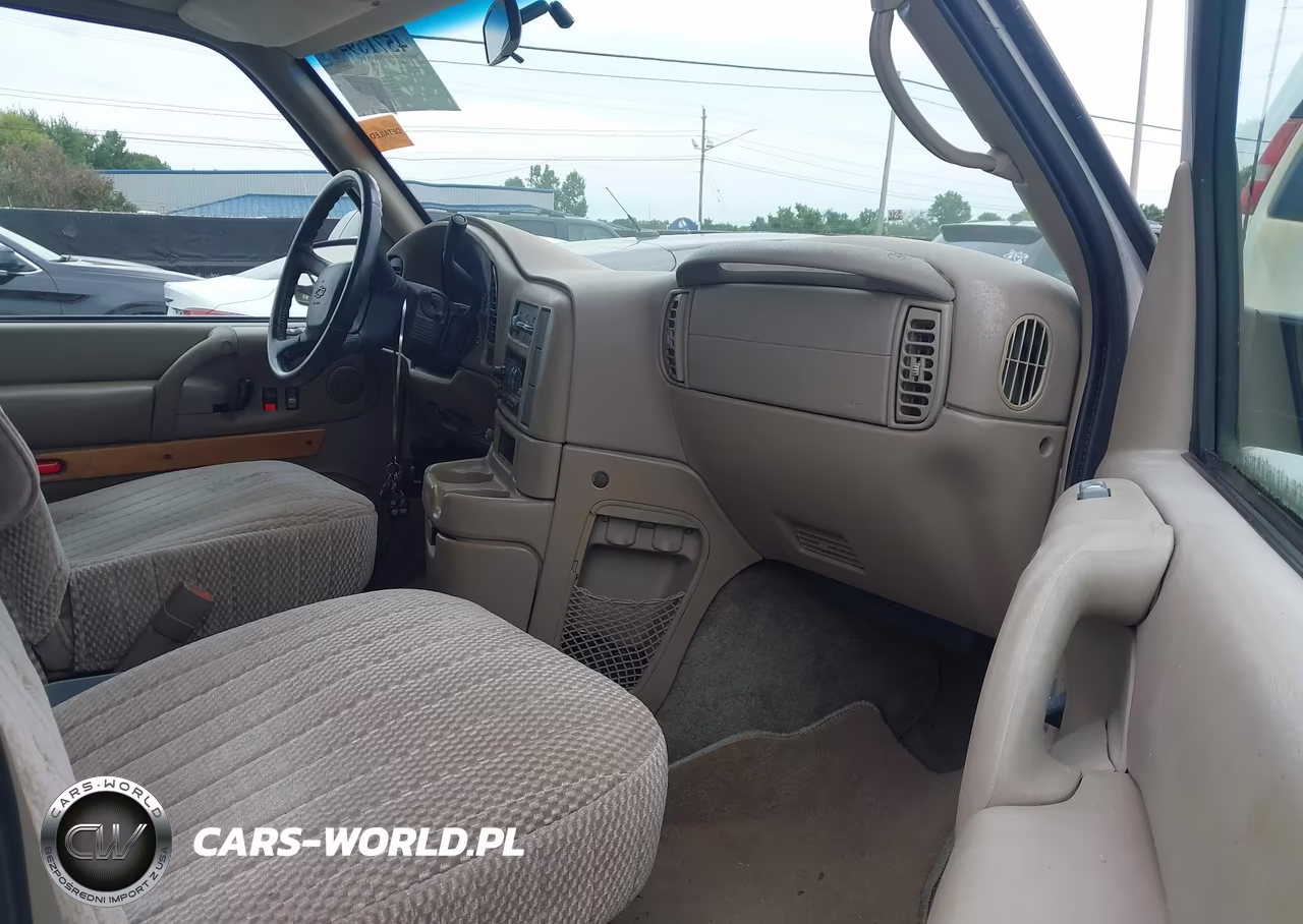 2001 Chevrolet Astro Upfitter VIN:1GBDM19WX1B154454 - 5