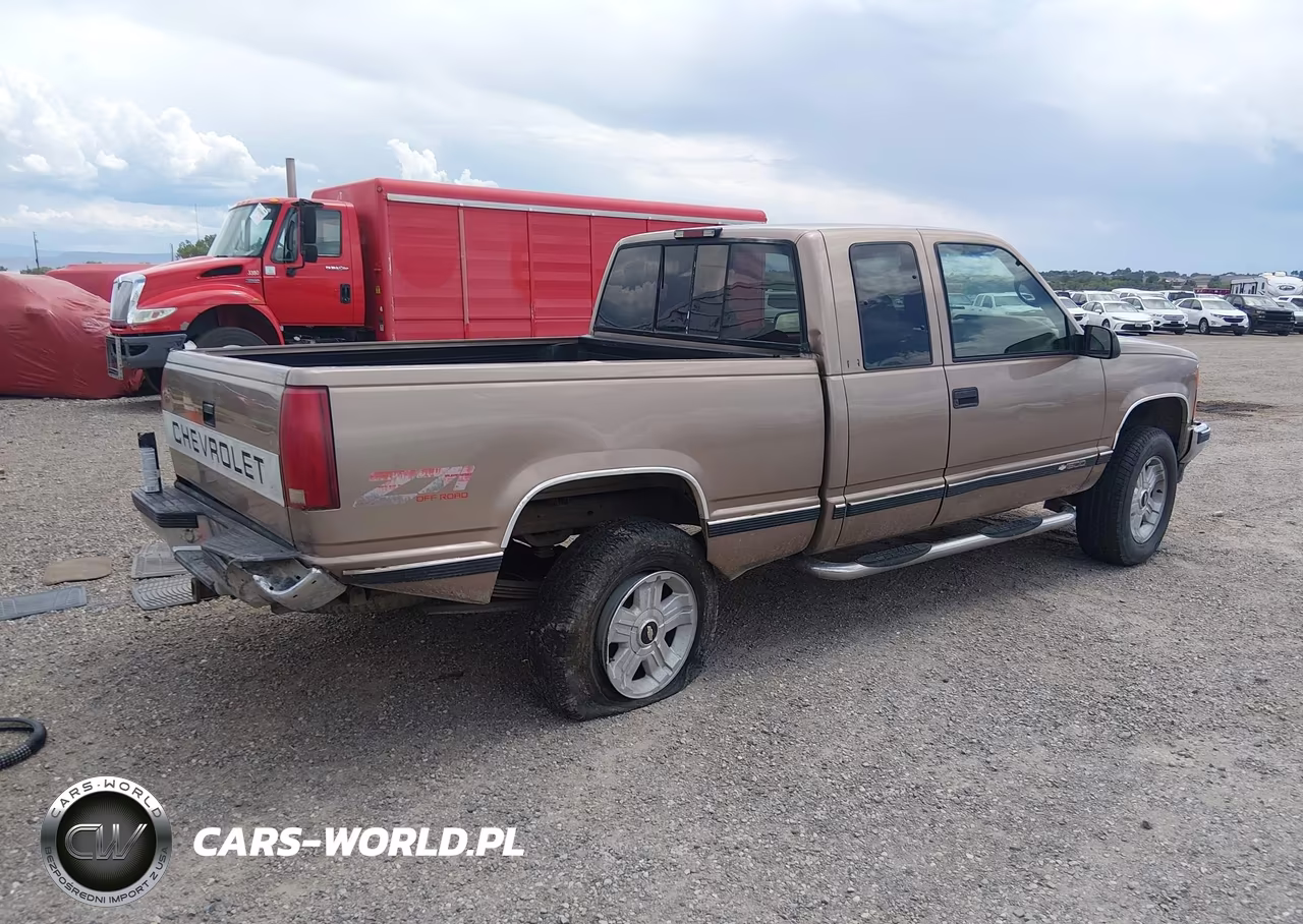 1997 Chevrolet K1500 Fleetside VIN:2GCEK19R2V1180021 - 4