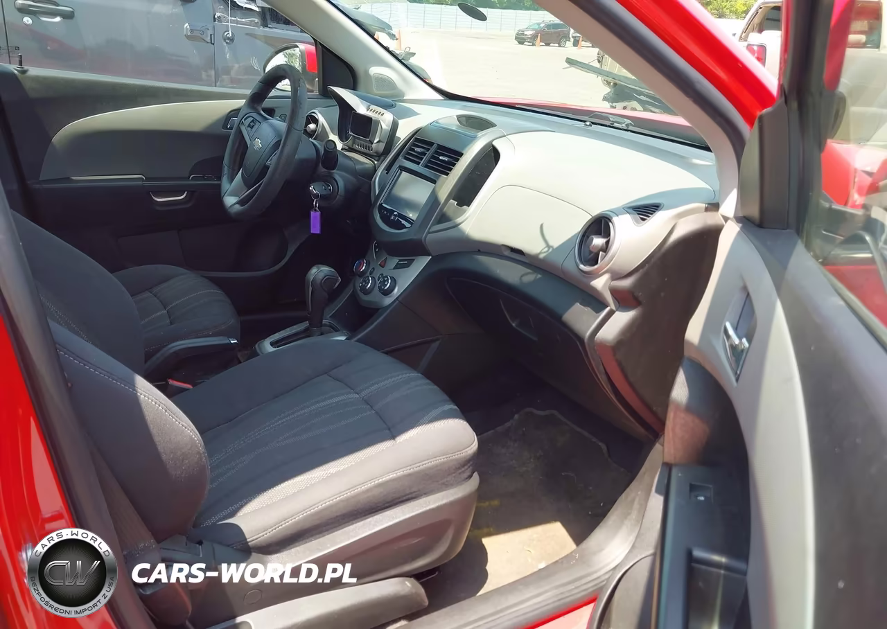 2015 Chevrolet Sonic Lt Auto VIN:1G1JC5SH0F4220650 - 5