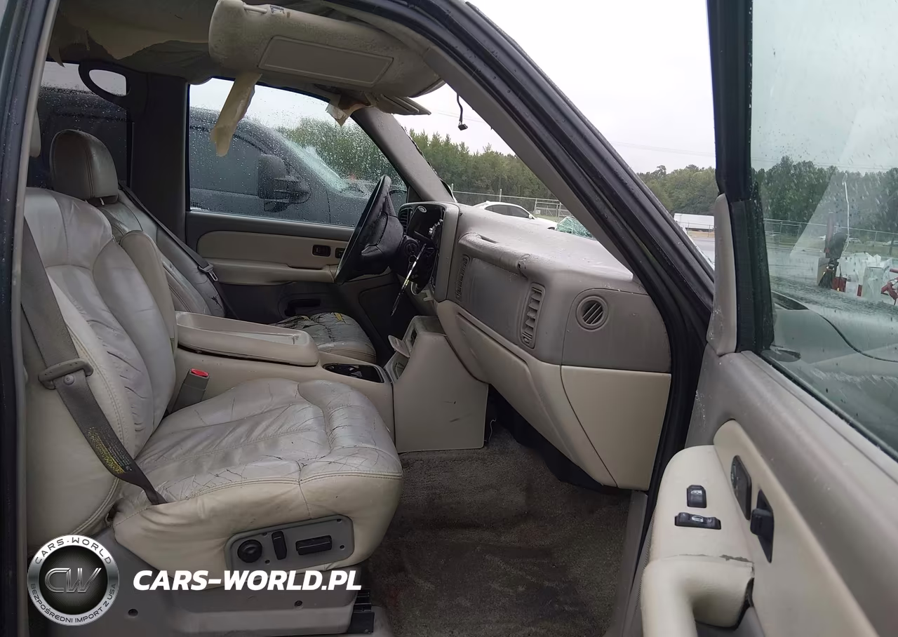 2002 Chevrolet Tahoe Lt VIN:1GNEC13ZX2R136882 - 5