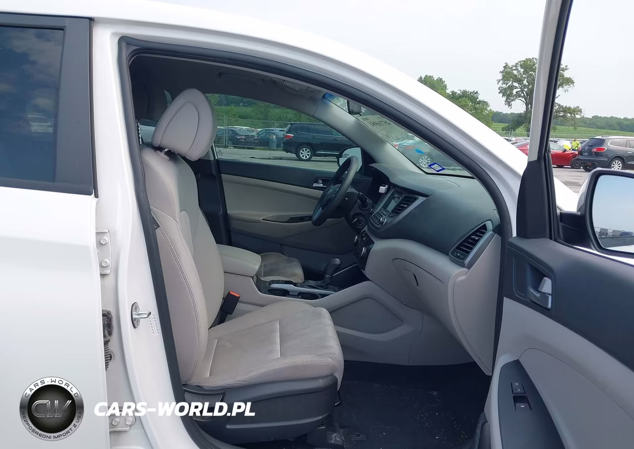 2017 Hyundai Tucson Se VIN:KM8J23A47HU436748 - 5