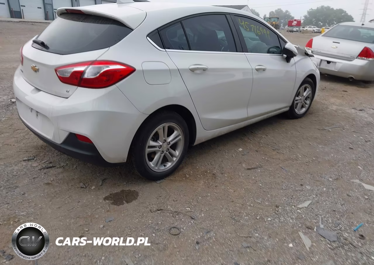 2018 Chevrolet Cruze Lt Auto VIN:3G1BE6SM6JS609514 - 4