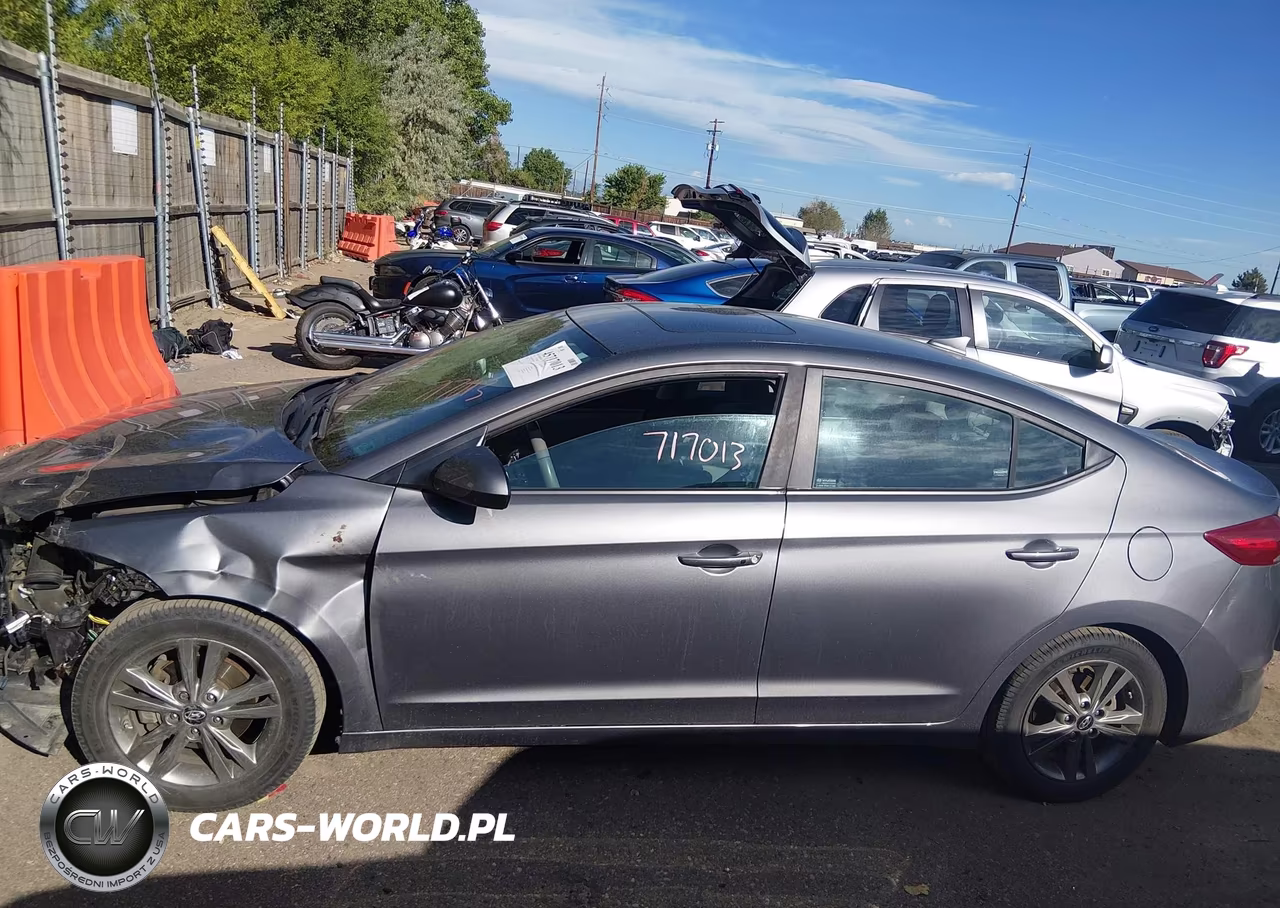 2018 Hyundai Elantra Value Edition VIN:5NPD84LF0JH399546 - 14