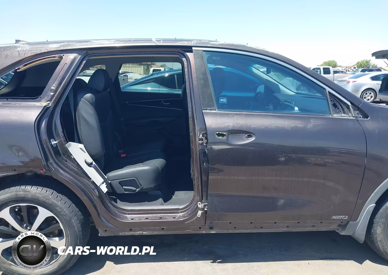 2016 Kia Sorento 2.0T Ex VIN:5XYPHDA1XGG018046 - 14
