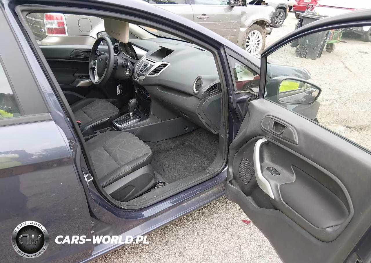 2013 Ford Fiesta Se VIN:3FADP4BJ7DM175946 - 5