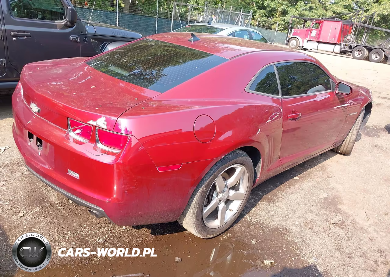 2010 Chevrolet Camaro 1Lt VIN:2G1FB1EVXA9211138 - 4
