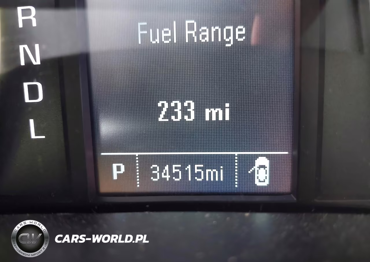 2018 Chevrolet Silverado 1500 Wt VIN:3GCPCNEH9JG432701 - 15