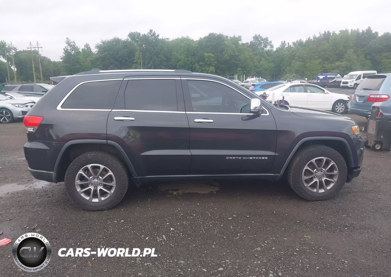 2015 Jeep Grand Cherokee Limited VIN:1C4RJFBGXFC636918 - 13