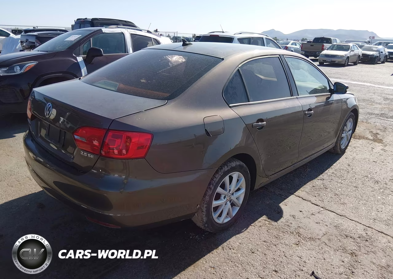 2012 Volkswagen Jetta 2.5L Se VIN:3VWDX7AJ4CM453436 - 4
